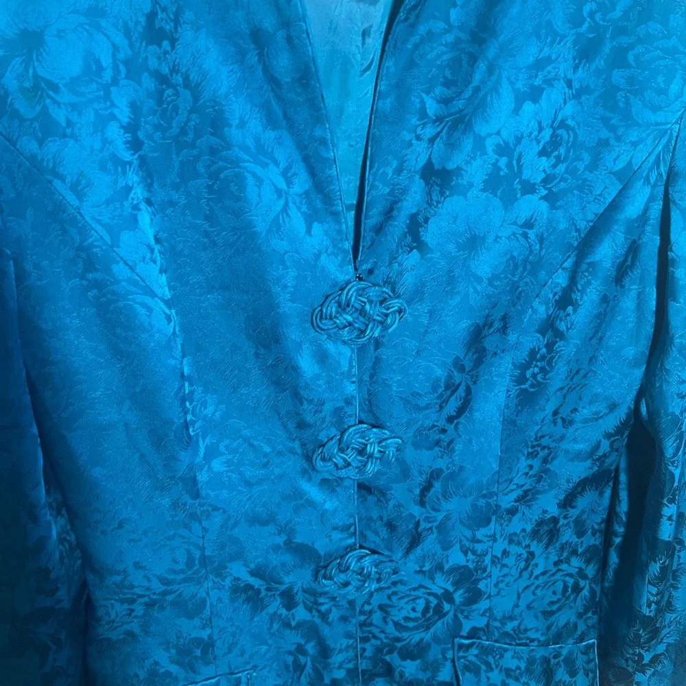Maggy London Vintage 100% Silk Blazer Top Blouse Womens Size 6 Teall Embroidered